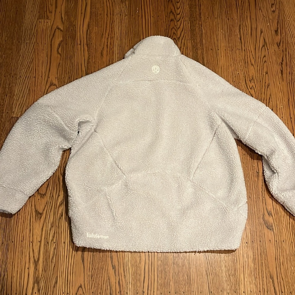 Lululemon Pullover - image 5